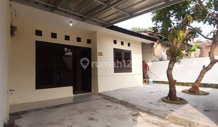 Rumah Rapi Habis Renovasi Di Jual Murah Lokasi Strategis Dekat Stasiun Kereta Api  2