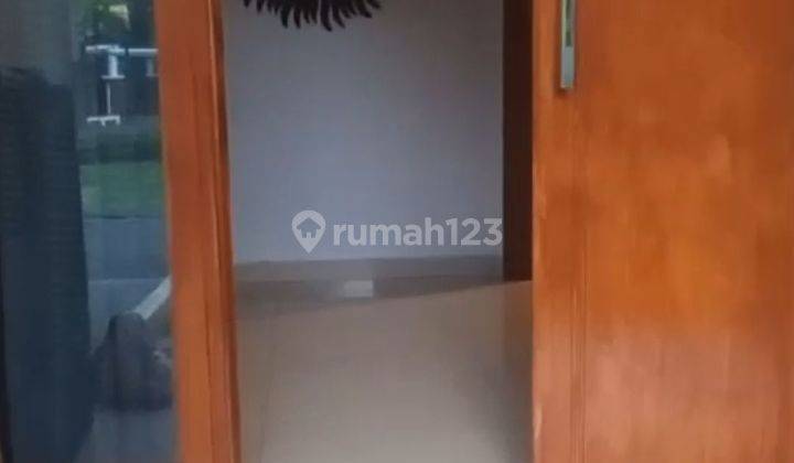 Rumah Bagus Alam Sutera cluster Baru lokasi strategis semi furnished  1