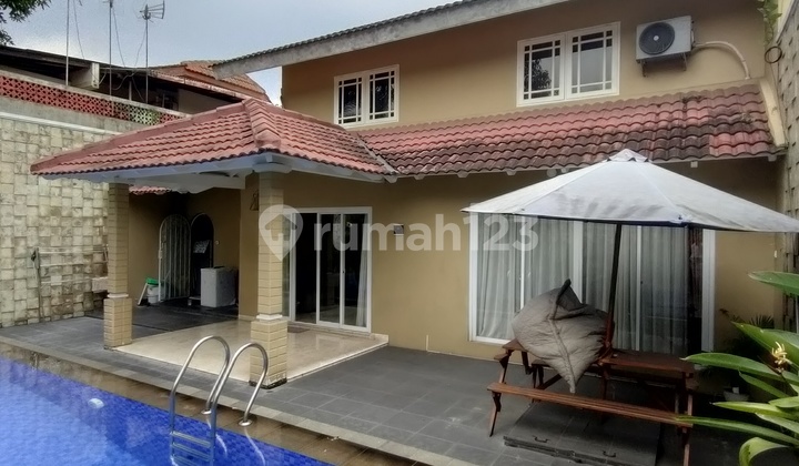Dijual Rumah Bagus Model Scandinavian Asri dan Nyaman di Bsd Sertifikat SHM Dijual Full Furnished Dijual Rumah Bagus Model Scandinavian Asri dan Nyaman di Bsd Sertifikat SHM Dijual Full Furnished