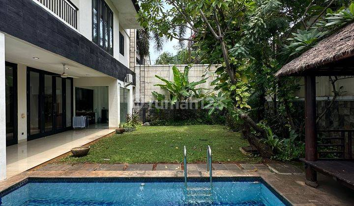 Rumah dalam Townhouse jalan lebar one gate system harga menarik  2