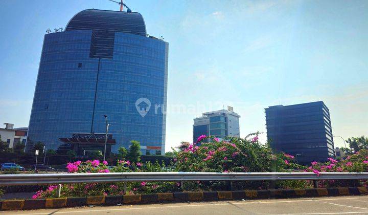 Gedung 8 Lantai+ Basement Dan Rooftop Berada Di Perempatan Besar Cocok Untuk Branding 2