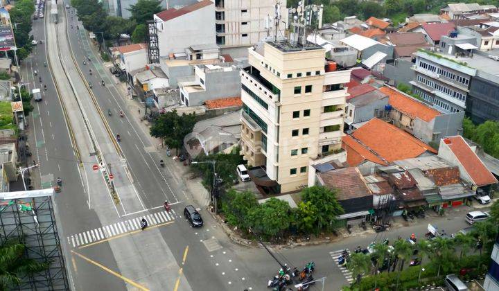 Gedung Di Perempatan Mampang Prapatan Harga Menarik  1