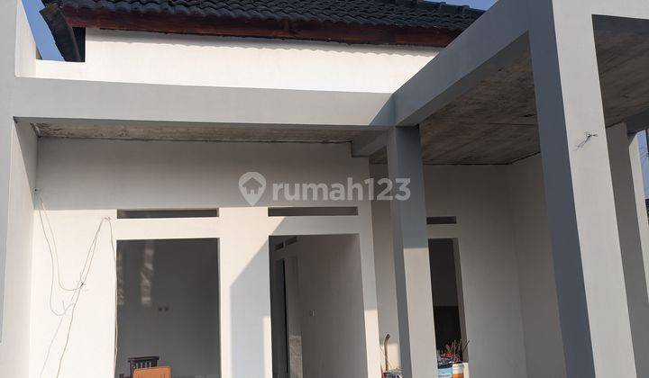 Rumah Dijual Dekat Pinggir Jalan Raya Utama  1