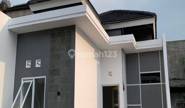 Rumah Minimalis Modern Dekat Pintu Tol Soroja  1