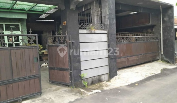 K538 For Sale: House in Kebo Iwa Selatan, Denpasar, Bali, Near Gatsu Ayani, Kerobokan, Ubung
