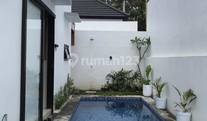 K204 Rent Villa in Jimbaran, Kuta, Badung, Bali, near Pecatu, Uluwatu, Nusa Dua, Bali Mandara Toll Road, and Ngurah Rai Airport