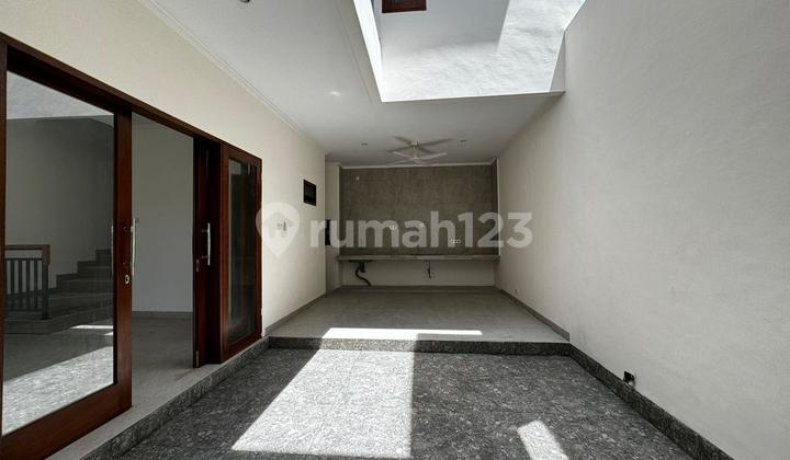 K52 Sewa Villa Beji Ayu Seminyak Kuta Badung Bali Dekat Sunset Road Imam Bonjol Denpasar Legian Canggu Prime Location In Seminyak, 2