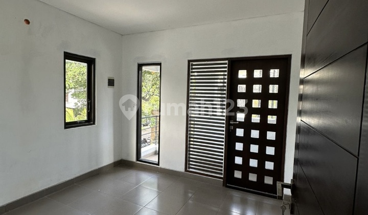 K553 Sewa Rumah Jalan Merdeka Renon Denpasar Bali Dekat Plaza Renon Sanur Akasia Panjer Sesetan Lapangan Renon 2