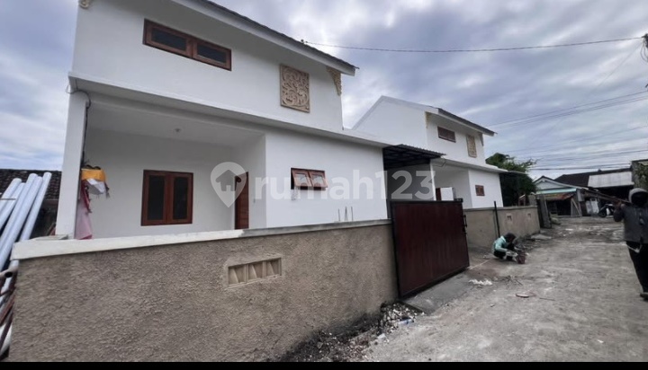 K452 Mezzanine House for Rent on Jalan Smiki, Batubulan, Gianyar, Bali, Near Denpasar, Gatsu, Ketewel, Tohpati, Sanur.