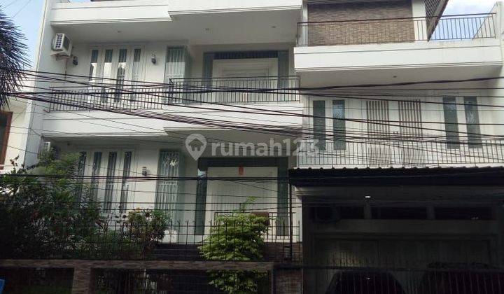 Rumah Bagus Modern Minimalis Sunter Agung 1