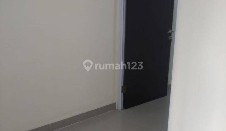 Dijual Rumah di Sektor 1D Gading Serpong Sudah Full Renovasi Dan Kondisi Rapi 2