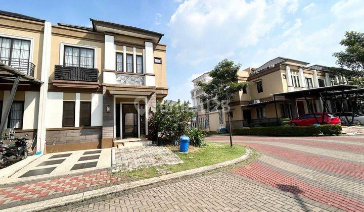 Dijual Rumah Cantik Posisi Hoek di Cluster Zeva At The Savia 2