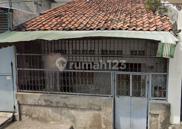 Dijual Rumah Tua Tambora Jakarta Barat 1