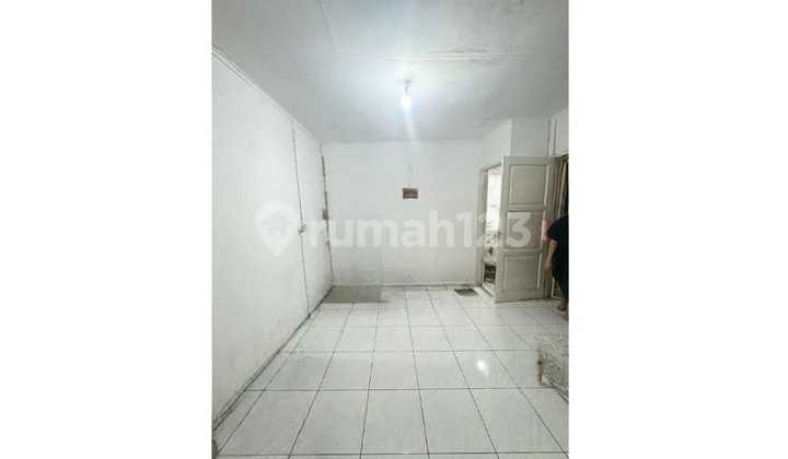 Disewa Ruko gandeng taman surya dilewati banyak kendaraan lokasi strategis