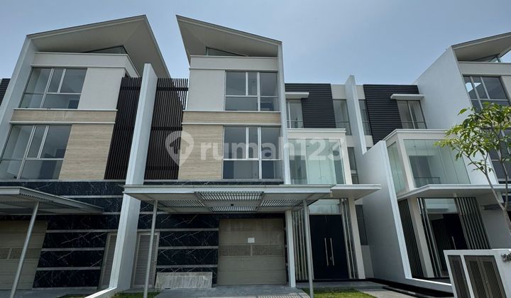 Dijual Rumah Golf Island The Chopin Signature
