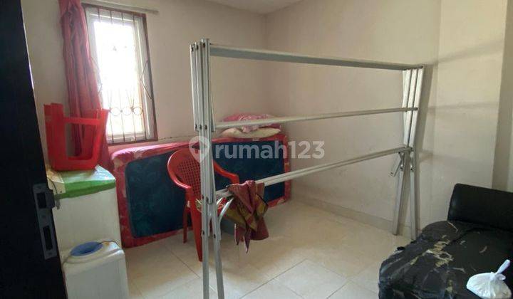 Rumah 3 Lantai Bagus SHM di Latumenten, Jakarta Barat 2