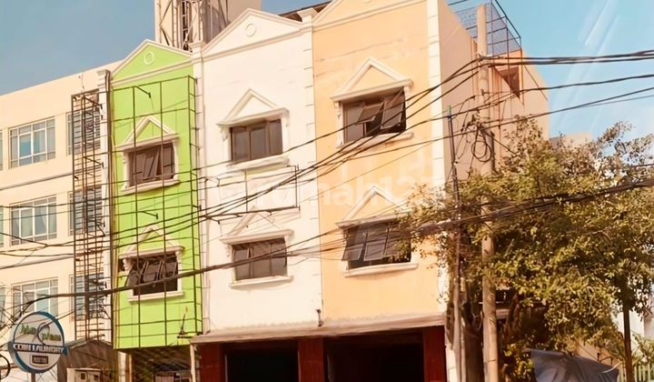 Jual ruko muara karang di pinggir jalan raya 