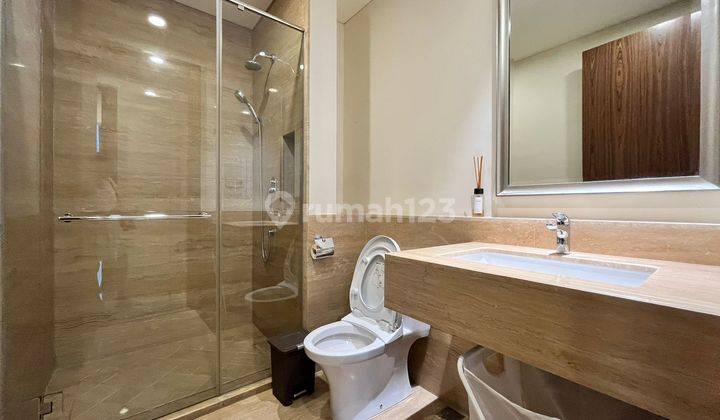 South Hills Jakarta 2Bedroom Pool View Lokasi Strategis 2