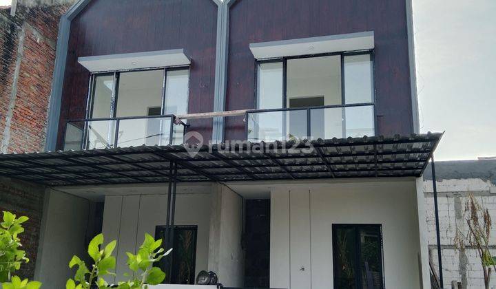 Rmh murah 2 Lantai, sby,, buat milenial, muda siap huni 1