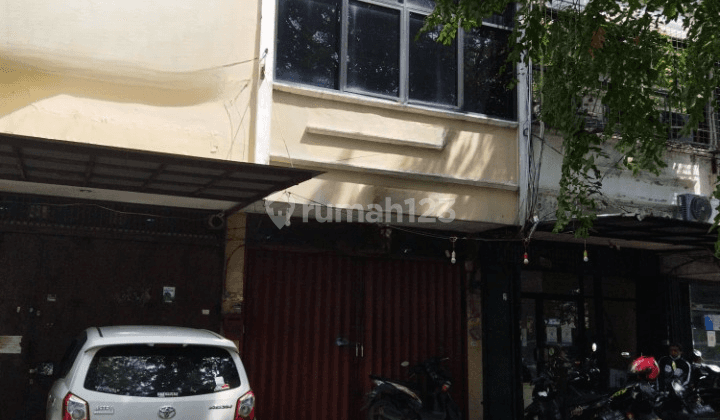 Ruko 3 Lantai Jl Kosambi Raya, Jakarta Barat 1