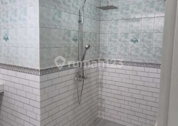  Disewakan Rumah kawasan strategis Puri Indah, Kembangan Jakarta Barat 2