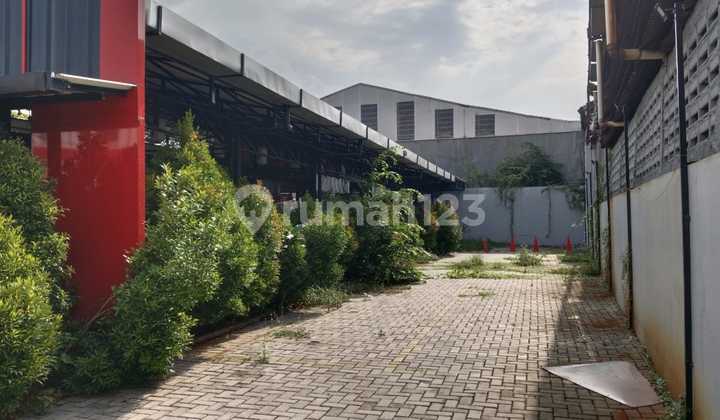 For rent land x resto murame Karang Tengah main road