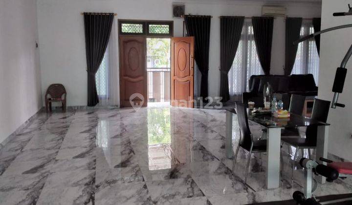 Rumah Bagus Harga Murah Unfurnished 1 Lantai Luas  1