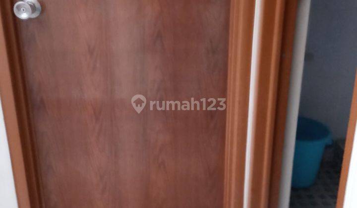 Rumah 1,5 Lantai di Puri Indah, Jakarta Barat 2