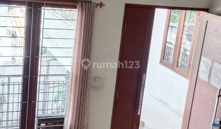 Tempat kost di Unpad Jatinangor SHM 3 Lantai di Jln Raya Jatinangor 2