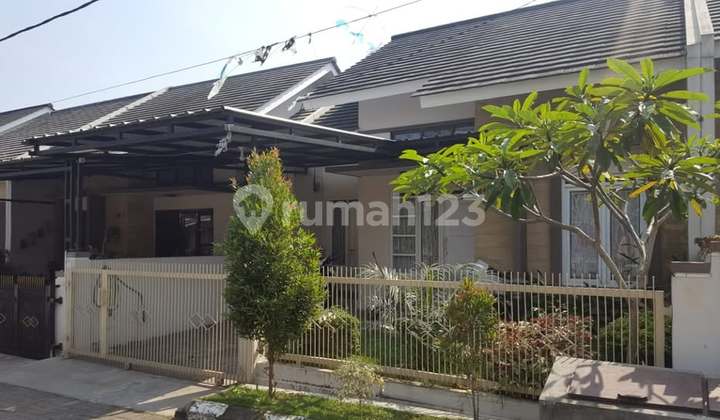 For Sale Cheap House in Cipageran Cimahi Land Area 123M² Freehold Title