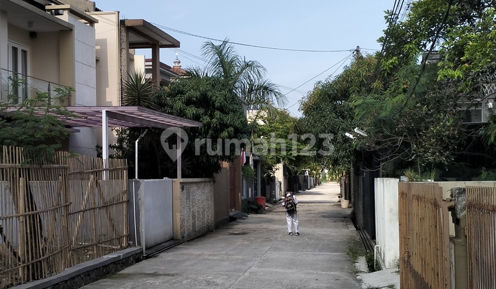 For Quick Sale 224 m² Land on Jl. Tirtawangi, Can Be Divided Into 2 Plots