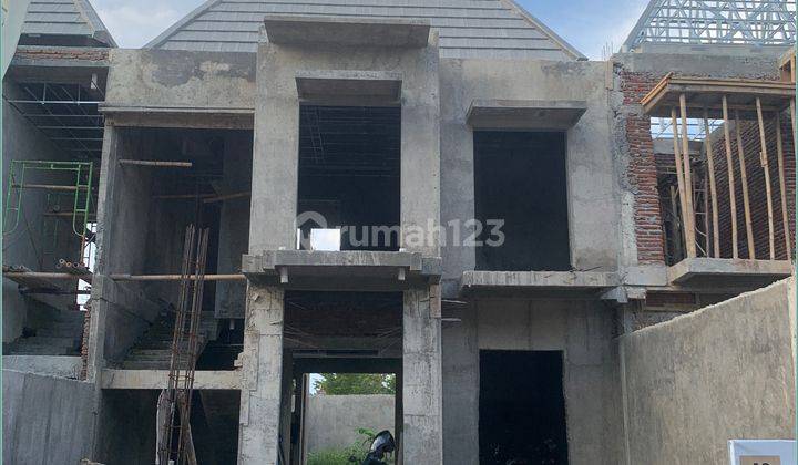 Rumah Murah 2 Lantai Dekat Umy Ada Kolam Renang 2