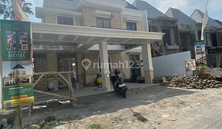 Rumah Mewah dan Kolam Renang dekat Exit Tol Gamping Bonus Rumah 1