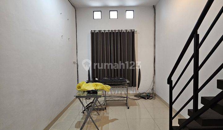 Dijual Rumah 2 Lantai Muara Karang, 3 Kamar Tidur, Nego 2