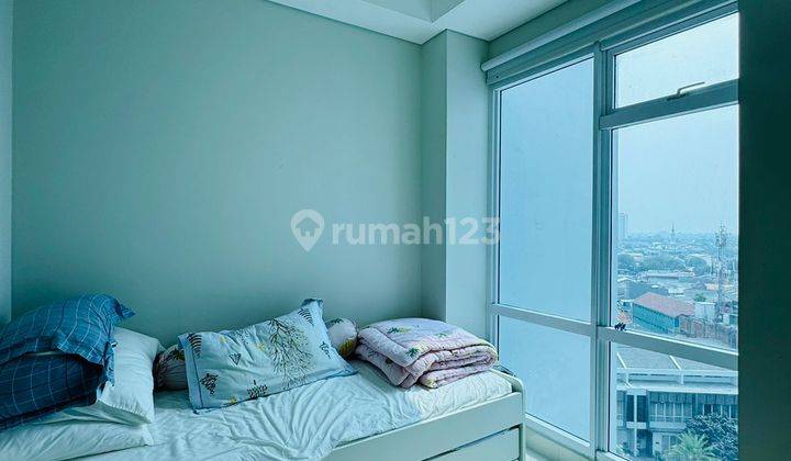 Dijual Cepat Apartemen Puri Mansion, 3 BR Bagus, Nego 1