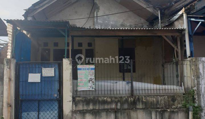 Rumah Second di Jl Resinda Dekat Tol Karawang Barat 1