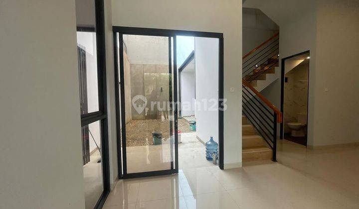 Dijual Rumah Cantik Di Perumahan Kota Wisata Cibubur  2