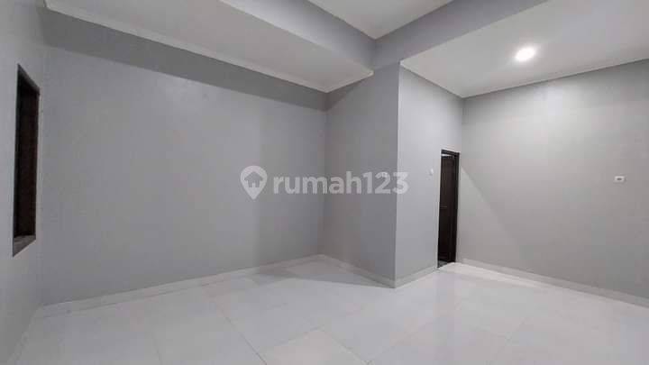 Dijual Cepat Rumah Siap Huni Di Perumahan Taman Kenari Nusantara  2