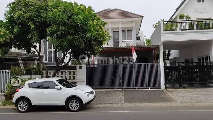 Di jual cepat Rumah posisi boulevard di Perumahan kota wisata cibubur 1