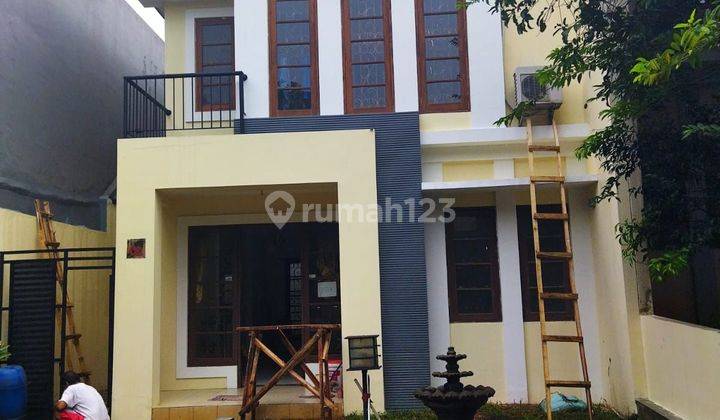 Rumah 2 lantai di perumahan legenda wisata Cibubur  1