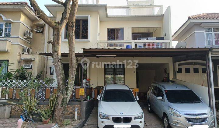 Rumah 3 lantai di perumahan legenda wisata Cibubur  1