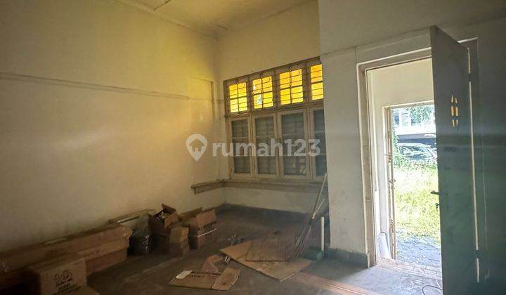 Rumah Nuansa Heritage di Sayap Dago Bandung 2