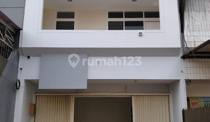 For Sale: Mainroad Shop House in Melong Cijerah 2