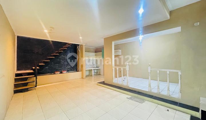 Quick Sale House in Kota Baru Parahyangan