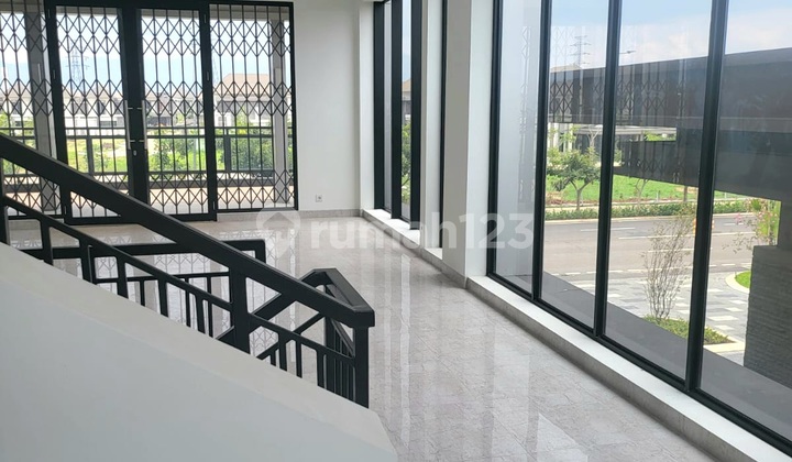 Rent Shop Space Podomoro Park Bandung 2