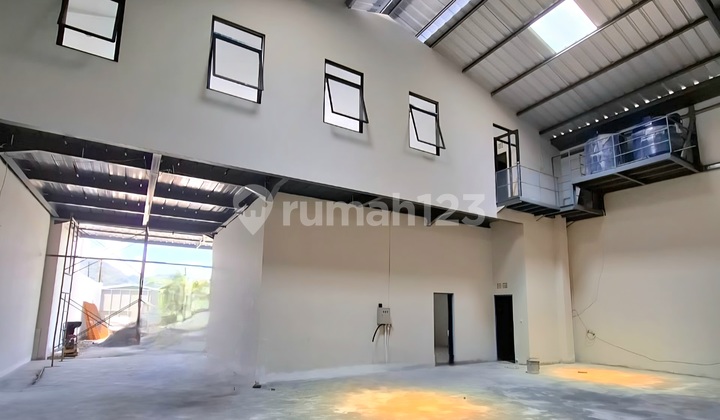 Ready-to-Use Warehouse in Margaasih with Toll Access to Bandung Ready-to-Use Warehouse in Margaasih with Toll Access to Bandung