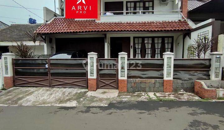 Dijual Rumah Bagus SHM 2 Lantai Di Jakasetia Bekasi  1