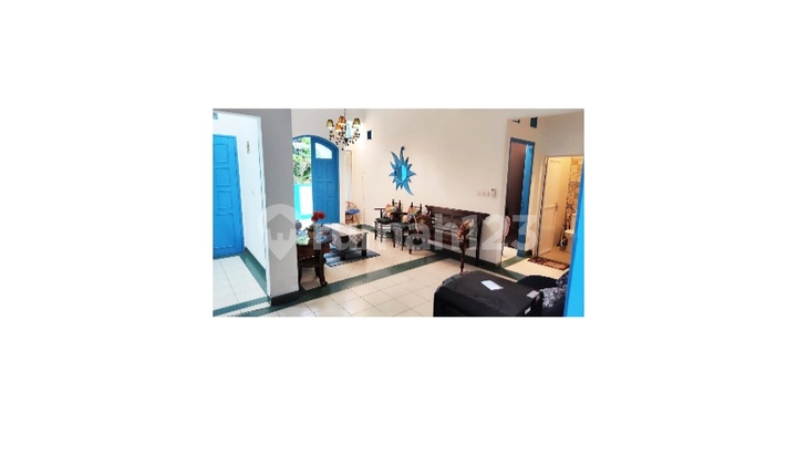 Rumah Cantik Fully Furnised 135/120M² di Kemang Pratama 3 Hekasi