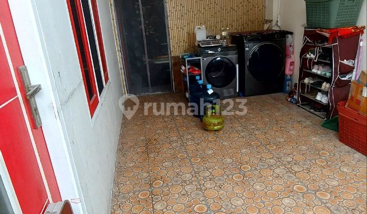 3-Story House Ready for Occupancy in Telaga Mas, North Bekasi 2