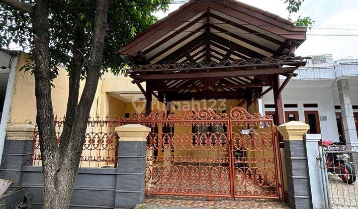 Disewakan Rumah Strategis Dekat Lrt 2 Lt 90m² Di Taman Century 2 Bekasi 1